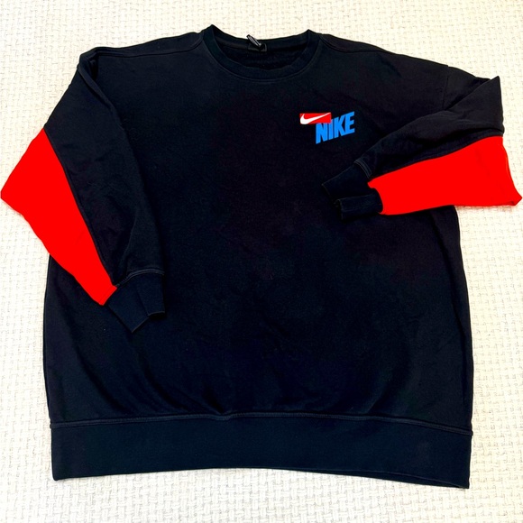 Nike Dri-Fit crew neck sweatshirt, XL.  Great condition!! - Picture 1 of 5